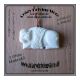 Rohmaterial , Knochenschnitzerei , liegender Bison , wei�...