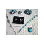 Kleiner Ausschnitt des Sortiments an verschiedenen Sachen...